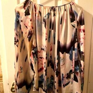 Jennifer Lopez blouse